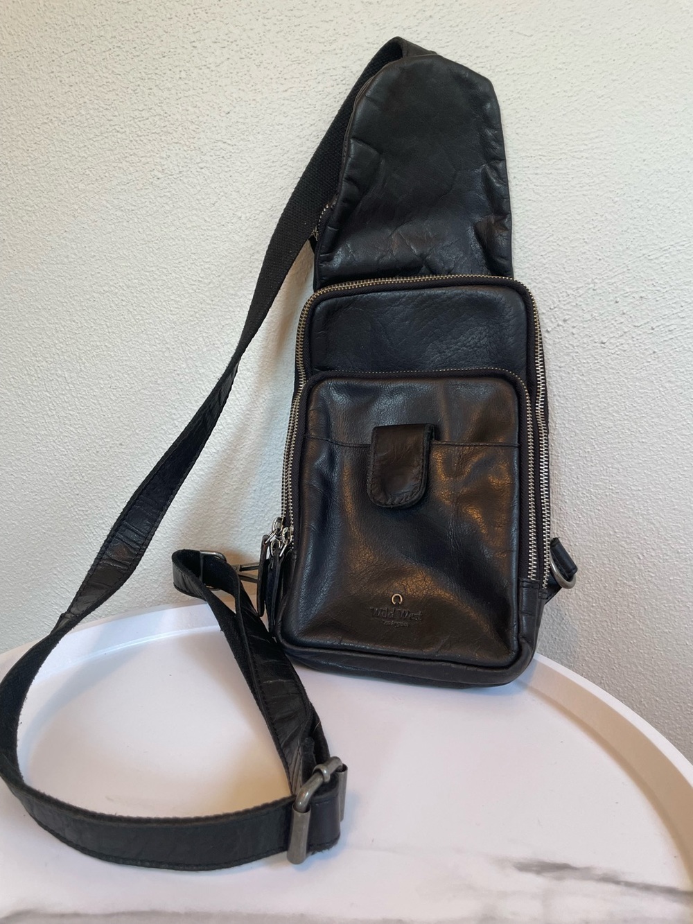 Unisex Black Genuine Leather Sling Crossbody Bag Wild West Los Angeles